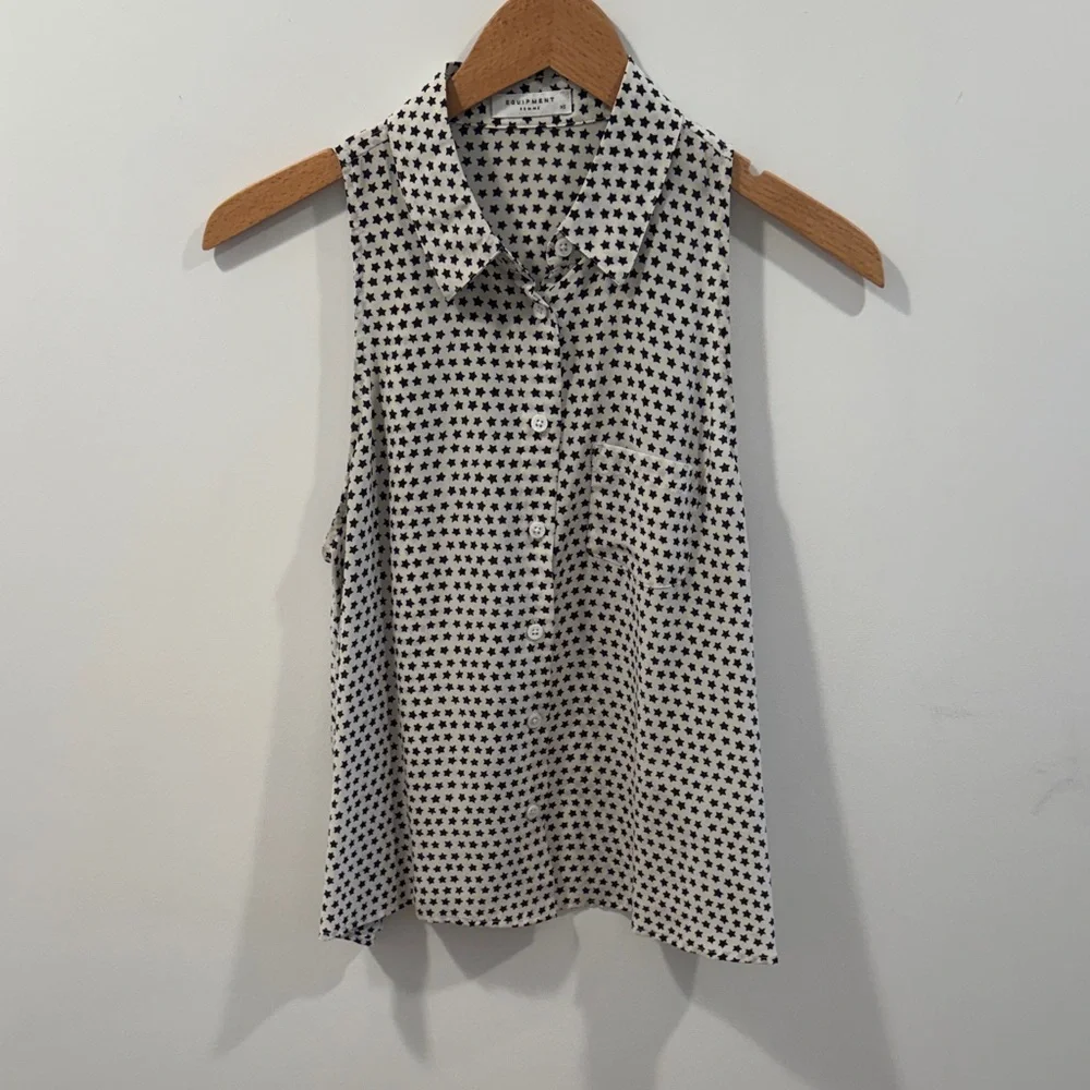 Equipment White Sleeveless Blouse with Black Star Pattern - Picture 1 of 6